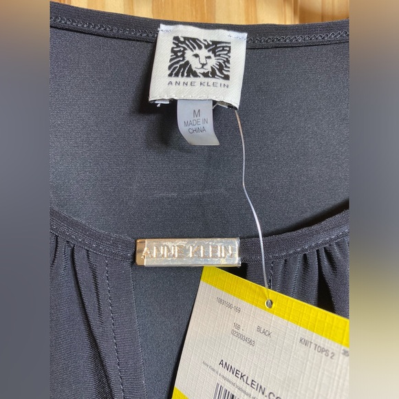 Anne Klein NWT Short-sleeve Blouse - Picture 2 of 4